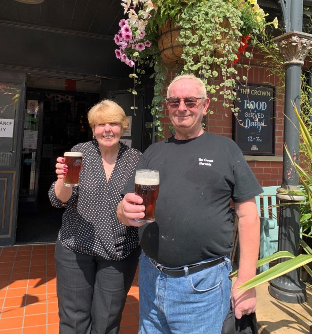 HORWICH PUB WINS TOP AWARD